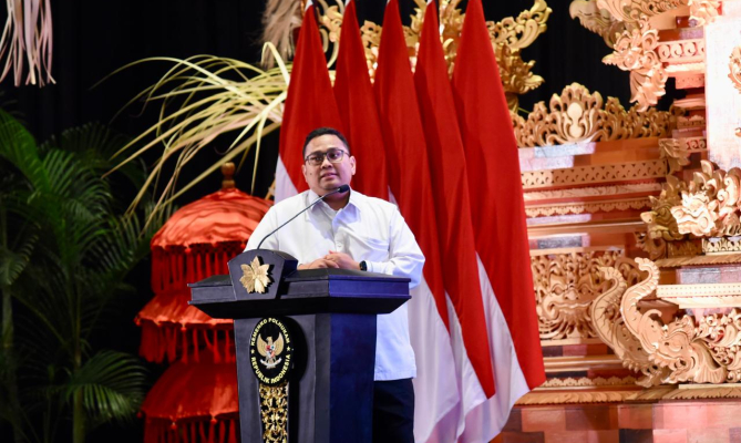 Ketua Bawaslu Rahmat Bagja dalam Rakor Kesiapan Penyelenggaraan Pemilihan 2024 Wilayah Bali, NTB, dan NTT yang digelar Kementerian Koordinator Politik, Hukum, dan Keamanan di Badung, Bali, Selasa (30/7/2024).