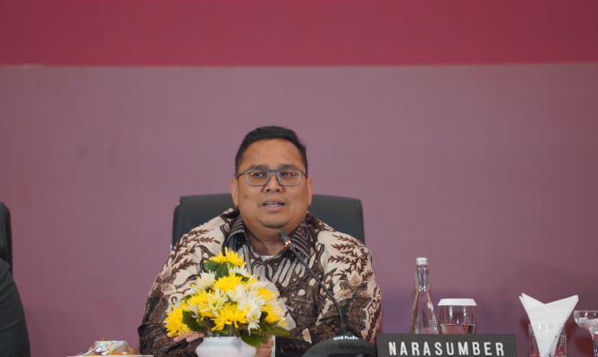 Ketua Bawaslu Rahmat Bagja dalam Rapat Koordinasi Analisis Data Ganda dan invalid menuju Penetapan Daftar Pemilih Sementara (DPS) Pilkada Tahun 2024 di Yogyakarta, Minggu (4/8/2024).