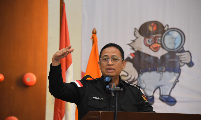 Anggota Bawaslu Puadi dalam acara Penguatan Kapasitas Panwaslu Kecamatan dan Pengawas Keluarahan/Desa se-Kota Serang Pada Pemilihan Tahun 2024, Sabtu (10/8/2024).