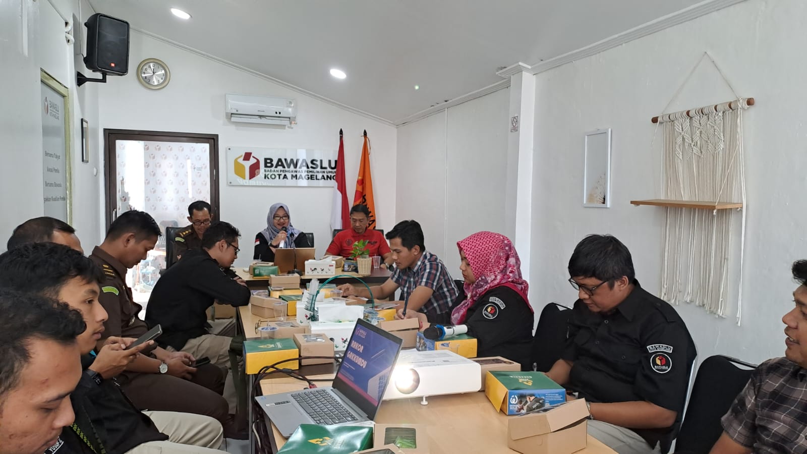 Suasana Rapat Sentra Gakkumdu 