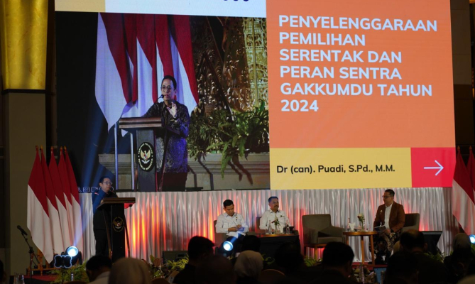 Anggota Bawaslu Puadi dalam Forum Koordinasi Sentra Penegakan Hukum Terpadu (Gakkumdu) se-Jawa, Nusa Tenggara, dan Papua di Yogyakarta, Kamis (22/08/2024).