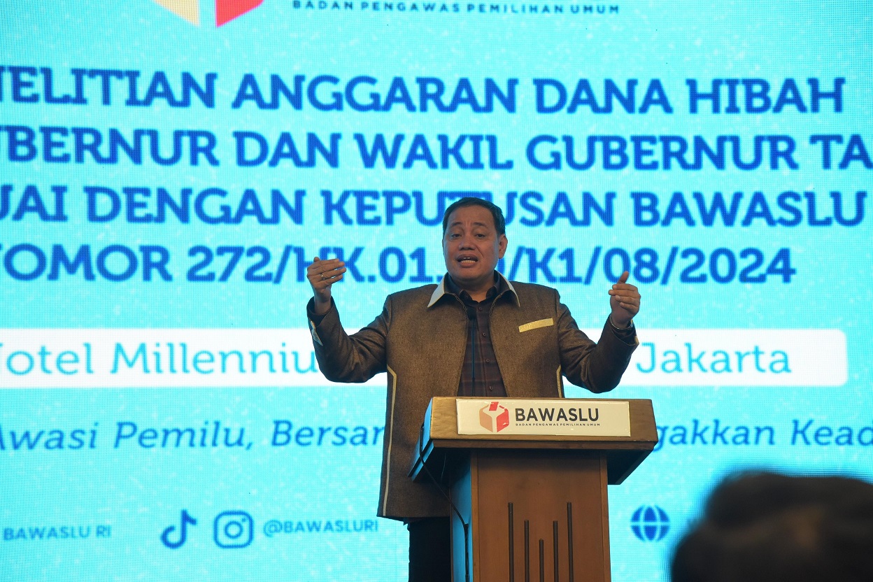 Anggota Bawaslu Herwyn JH Malonda dalam acara Penelitian Anggaran Dana Hibah Pemilihan Gubernur dan Wakil Gubernur Tahun 2024, Selasa (8/10/2024).