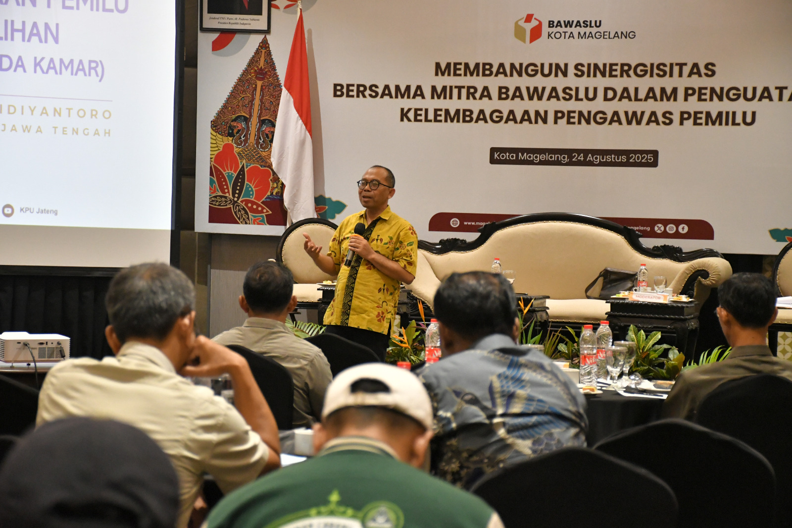 Pak Paulus Widyantoro Menjadi Pembicara di Bawaslu