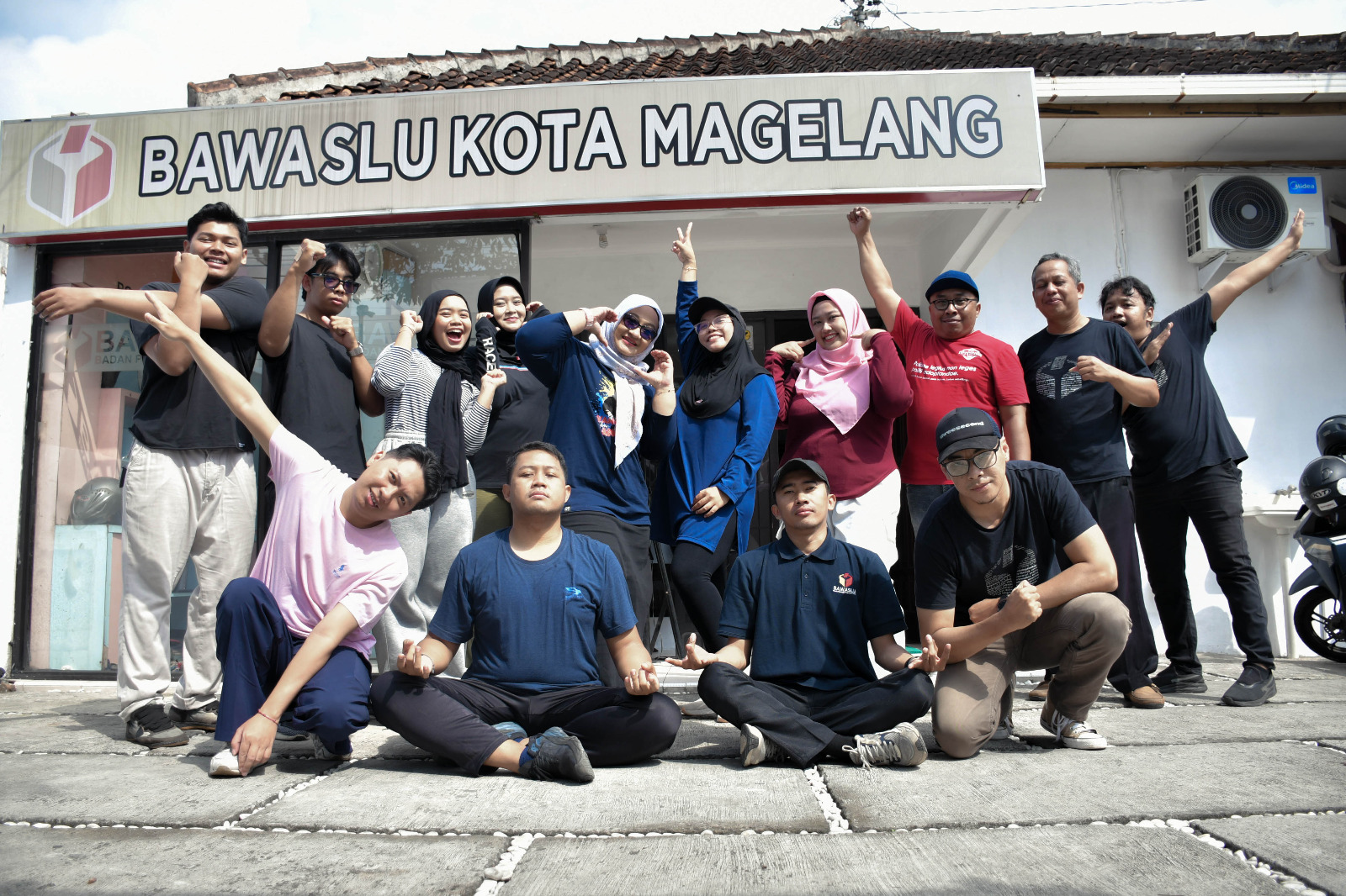 Bawaslu Kota Magelang Mengadakan Jumat Sehat