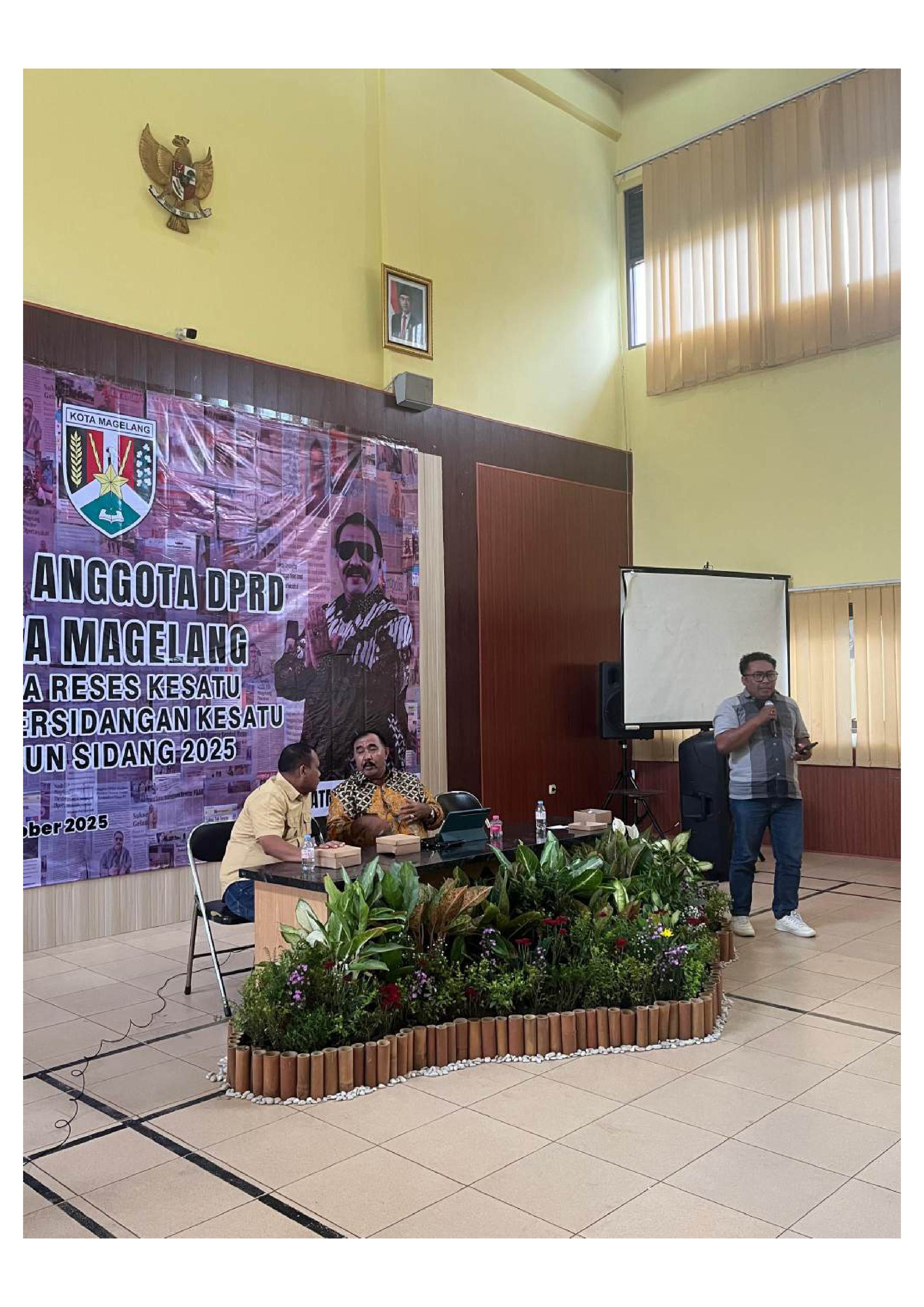 Bawaslu Kota Magelang Menyampaikan Edukasi ke Masarakat Melalui Reses bersama DPRD