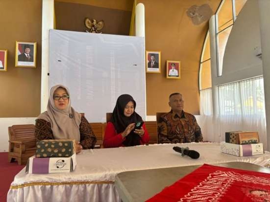 Bawaslu Kota Magelang bersama Dharma Wanita Persatuan Melakukan Pertemuan 