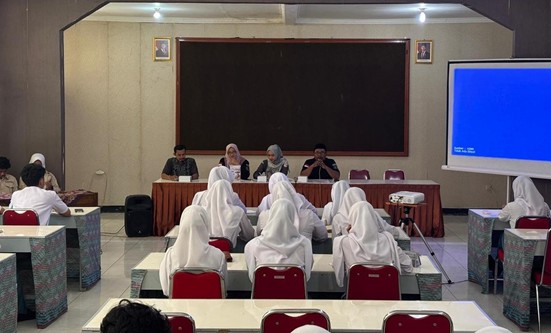 Bawaslu Kota Magelang Menggelar Konsolidasi Saka Adhyasta bersama dengan SMA 4 Kota Magelang