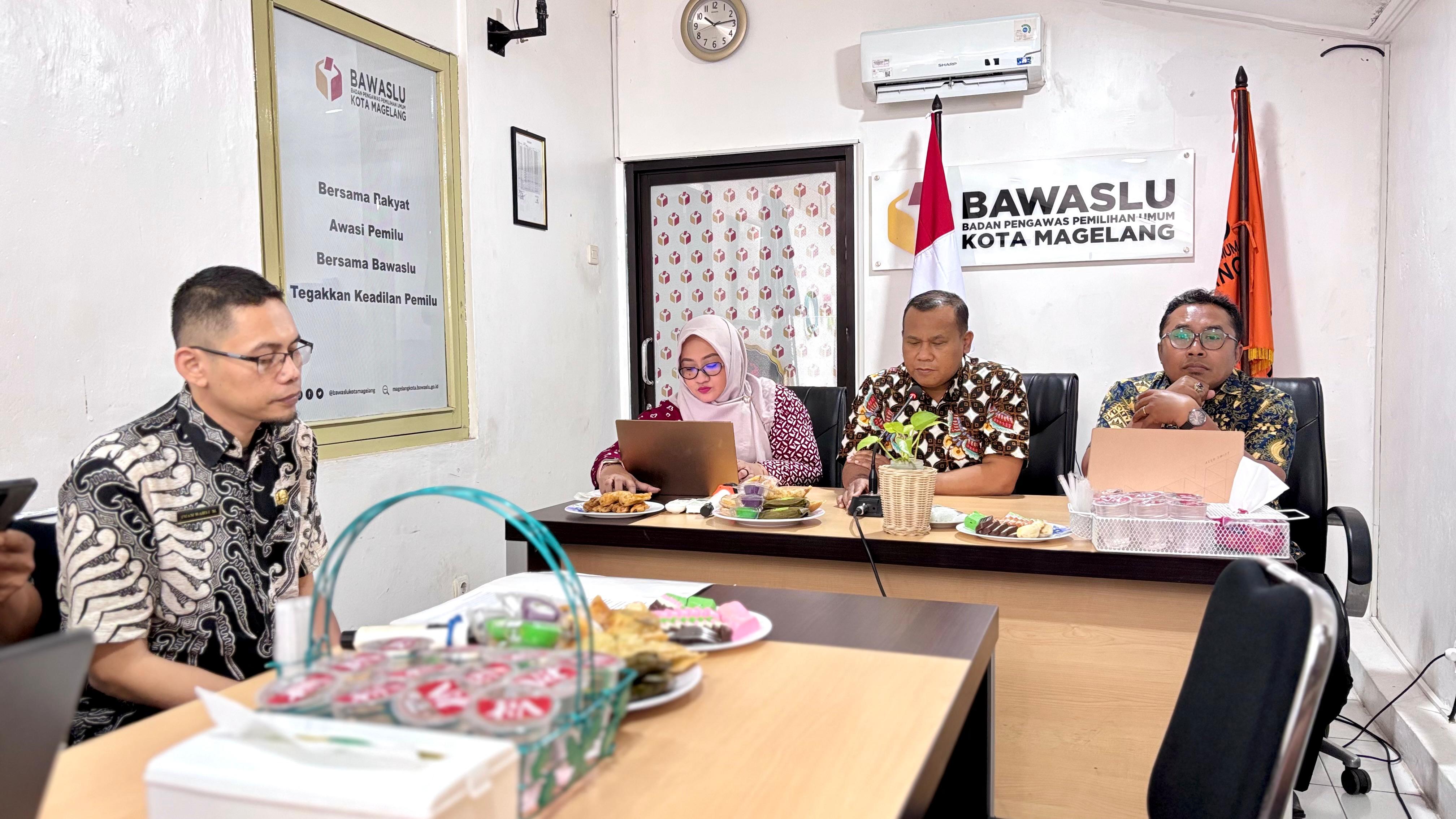 Bawaslu Kota Magelang mengadakan RDK Divisi HP2H bertemakan isu Hukum