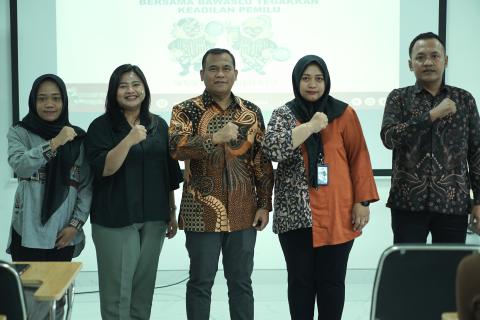 Bawaslu Goes To School