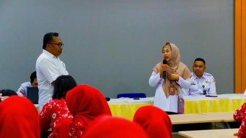 Bawaslu Kota Magelang melakukan Konsolidasi Demokrasi di SMK N 3 Kota Magelan
