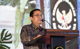 Anggota Bawaslu Puadi menjadi narasumber dalam Rapat Koordinasi Kesiapan Penyelenggaraan Pemilihan 2024 Wilayah Jawa yang digelar Kementerian Koordinator Politik, Hukum, dan Keamanan di Yogyakarta, Rabu (21/08/2024).