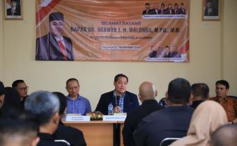 Anggota Bawaslu Herwyn JH Malonda di Kantor Bawaslu Kota Yogyakarta, Minggu (1/9/2024).