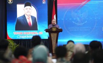 Anggota Bawaslu Totok Hariyono saat memberikan arahan Bimbingan Teknis Hukum Acara Perselisihan Hasil Pemilihan Gubernur, Bupati, dan Wali Kota bagi Bawaslu tahun 2024 angkatan II di Bogor, Selasa (3/9/2024)/ Foto: Publikasi dan Pemberitaan Bawaslu