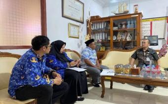 Bawaslu Kota Magelang Melaksanakan Konsolidasi Demokrasi bersama dengan SMK N 2 Kota Magelang